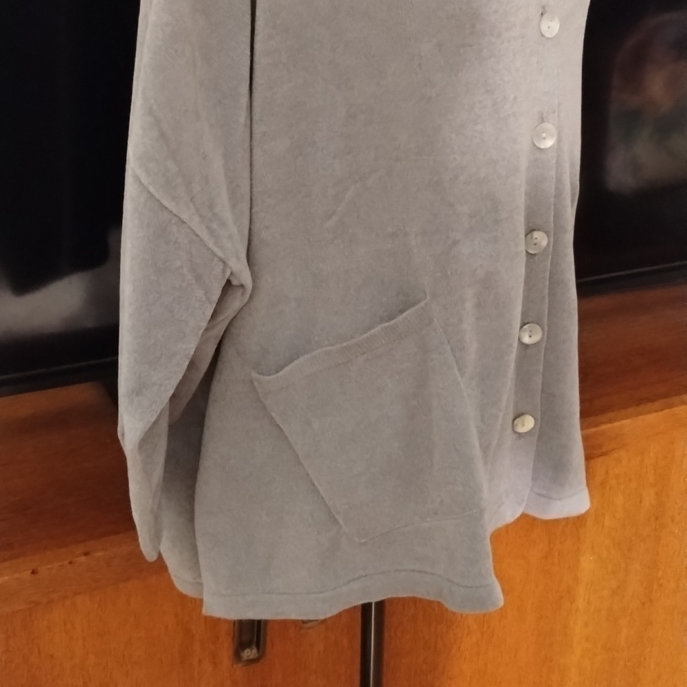 NWT Wynne Lounge gray velour button down cardigan Sz PL - Picture 6 of 12